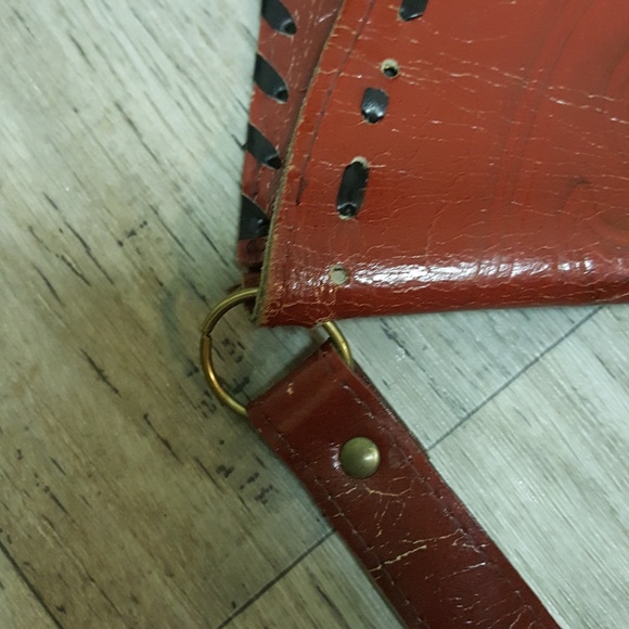 Vintage Tooled Bag - Picture 2 of 6